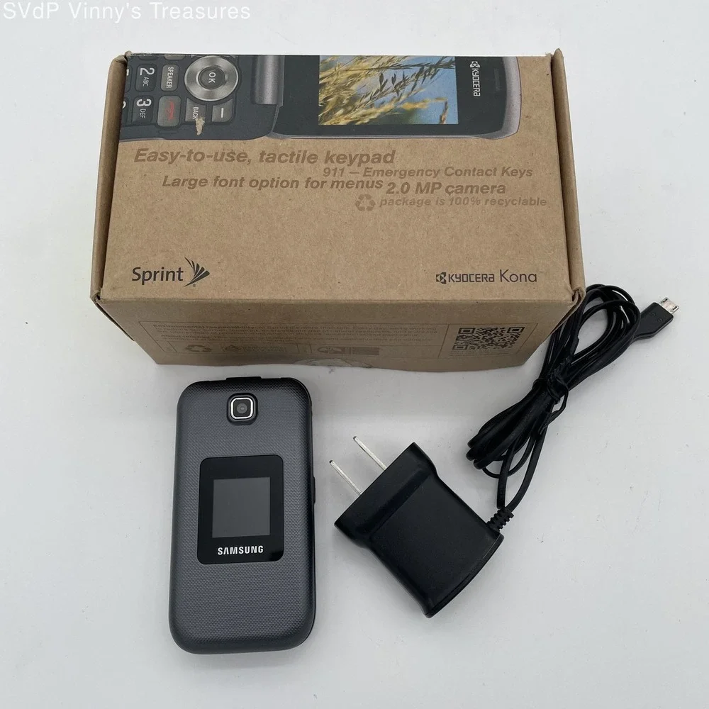 VTG Y2K Samsung Charcoal Gray Flip Phone w/Charger Working Condition Nostalgic
